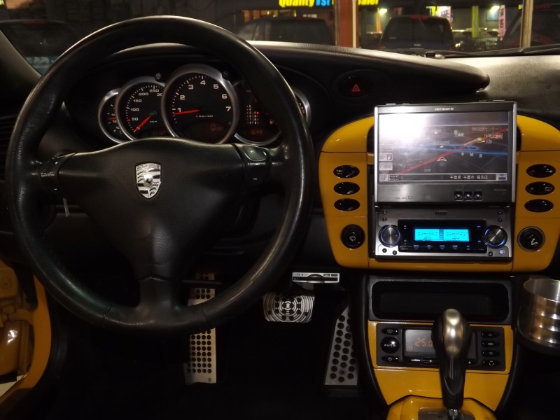 ポルシェ 911(Type996) カレラ 