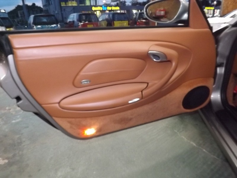 ポルシェ 911(Type996) カレラ 中古車