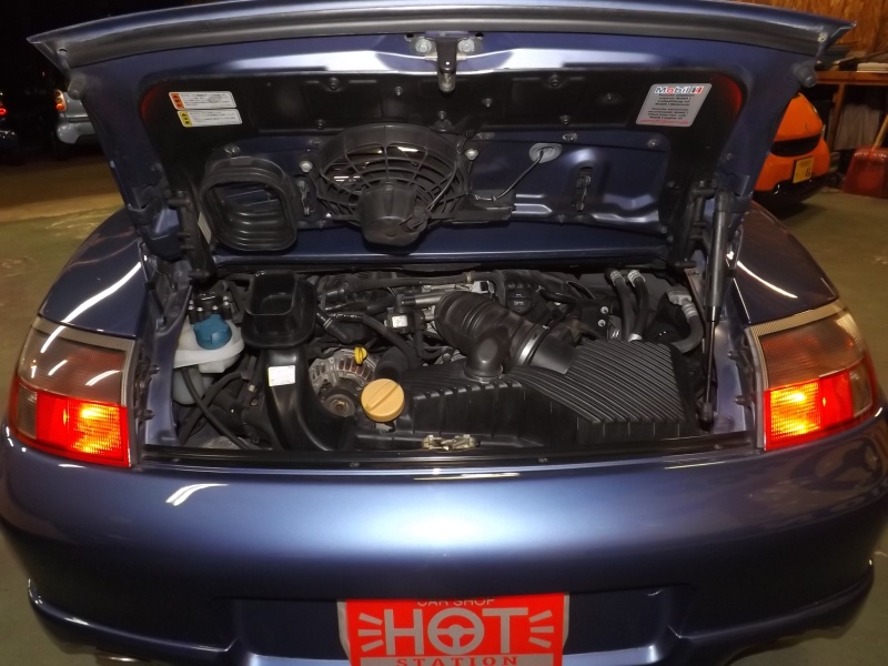 ポルシェ 911(Type996) カレラ　ＨＩＤ　ＥＴＣ　社外エアロ 中古車