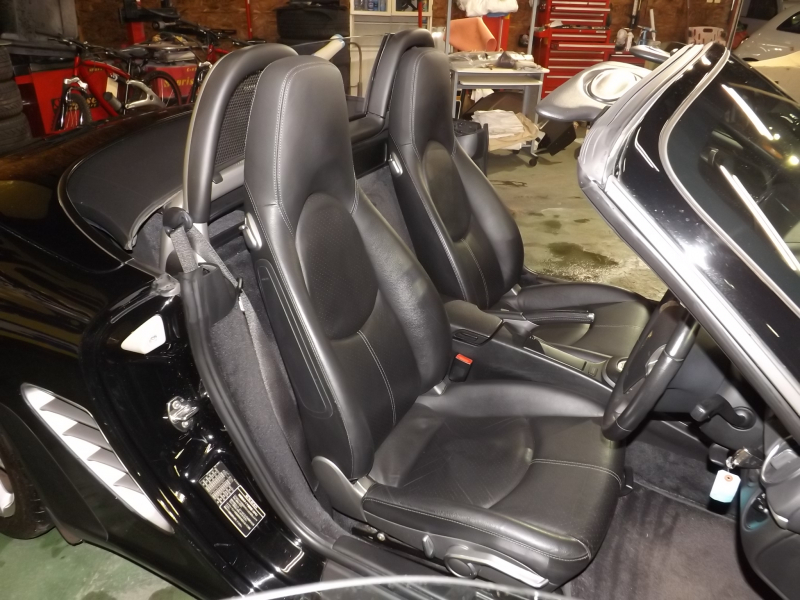 ポルシェ ボクスター 2.7 ナビTV　キセノン 中古車