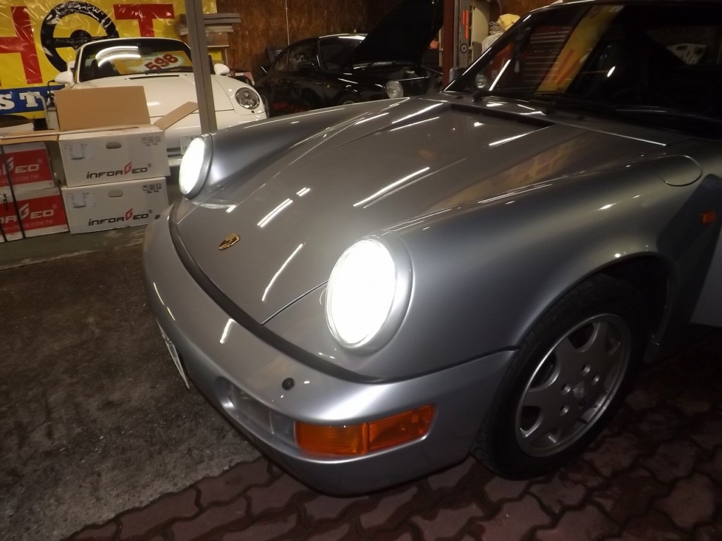 ポルシェ964LEDヘッドライトロービーム点灯