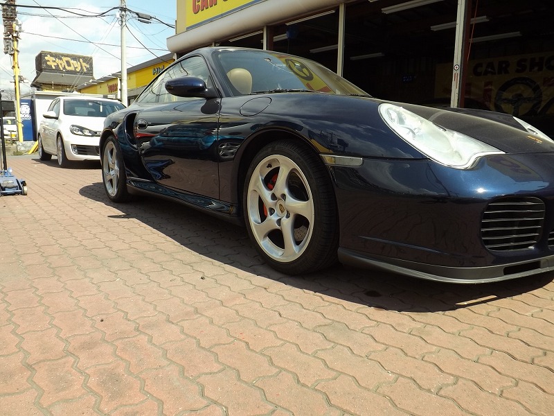 ポルシェ996ターボ車高調性